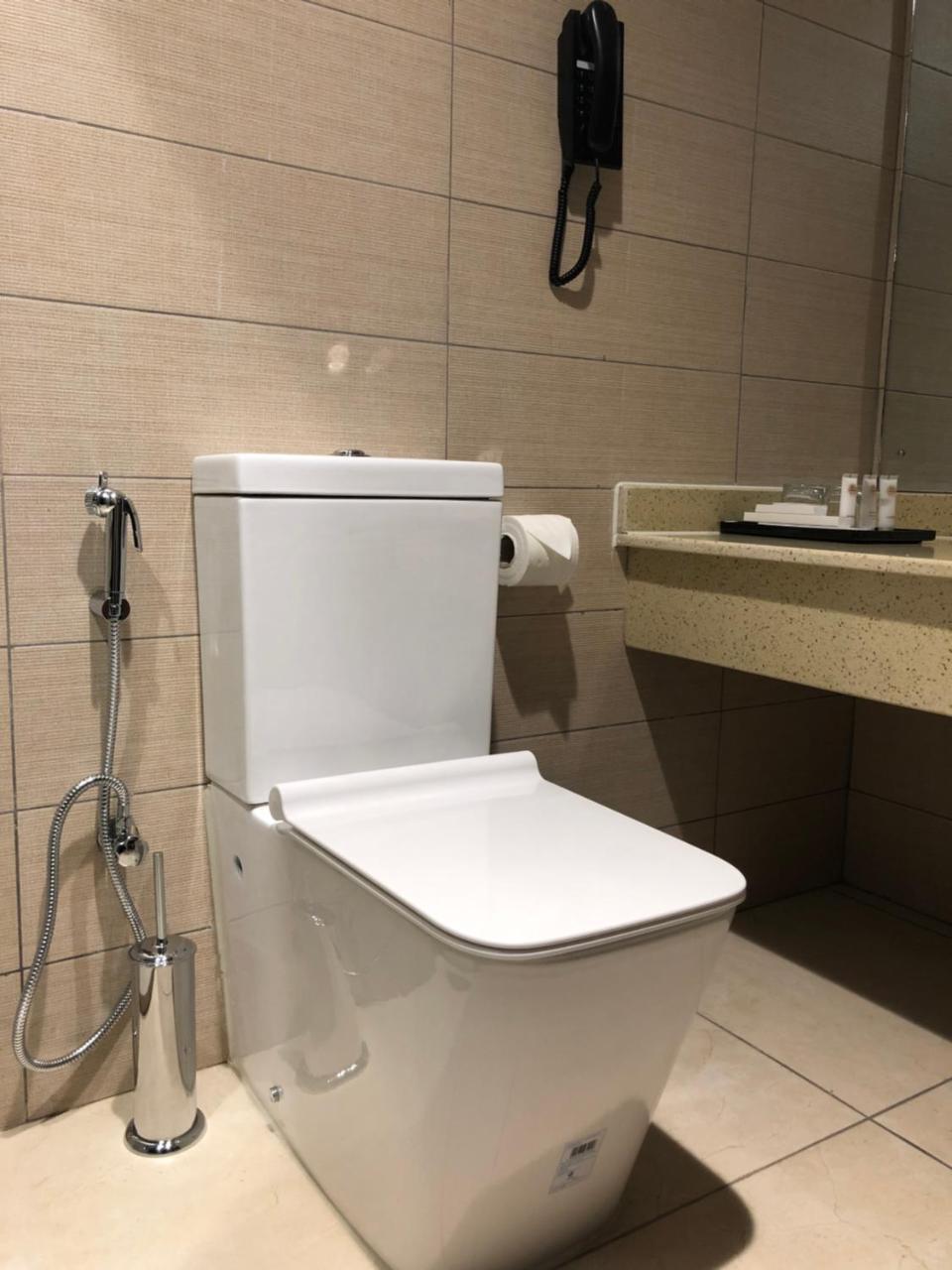 אויו Monty Suites & Golf מראה חיצוני תמונה